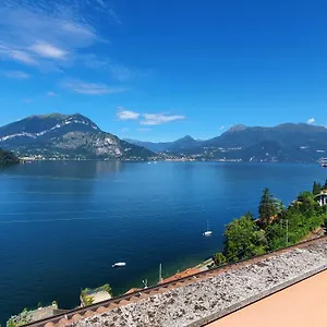 https://new-attic-lake-view-2.it-lombardy.com